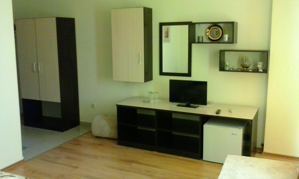 Семеен Хотел Атива - Family Hotel Ativa Lozenets Eksteriør billede