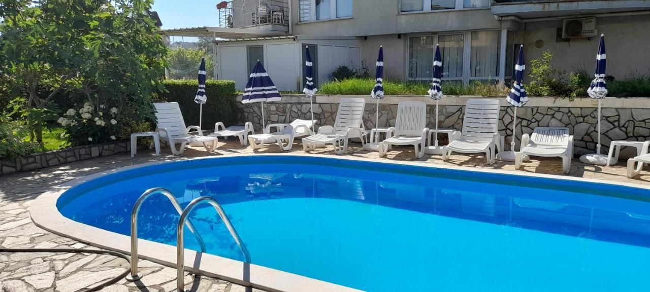 Семеен Хотел Атива - Family Hotel Ativa Lozenets Eksteriør billede
