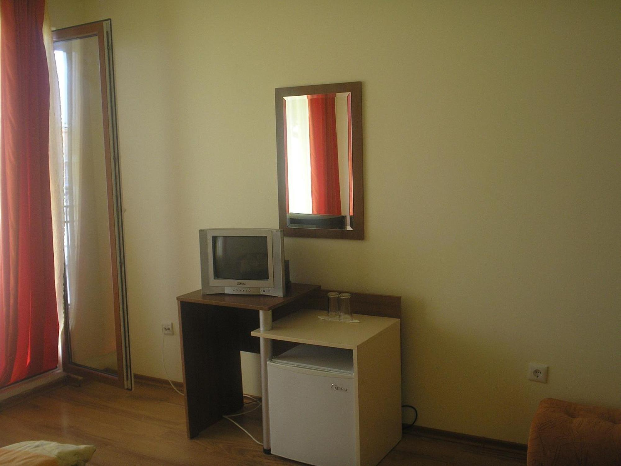 Семеен Хотел Атива - Family Hotel Ativa Lozenets Eksteriør billede