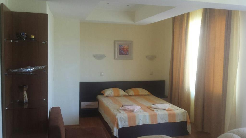 Семеен Хотел Атива - Family Hotel Ativa Lozenets Eksteriør billede