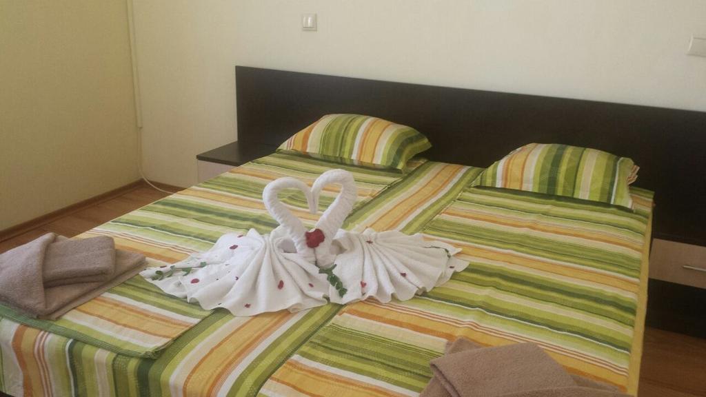 Семеен Хотел Атива - Family Hotel Ativa Lozenets Eksteriør billede