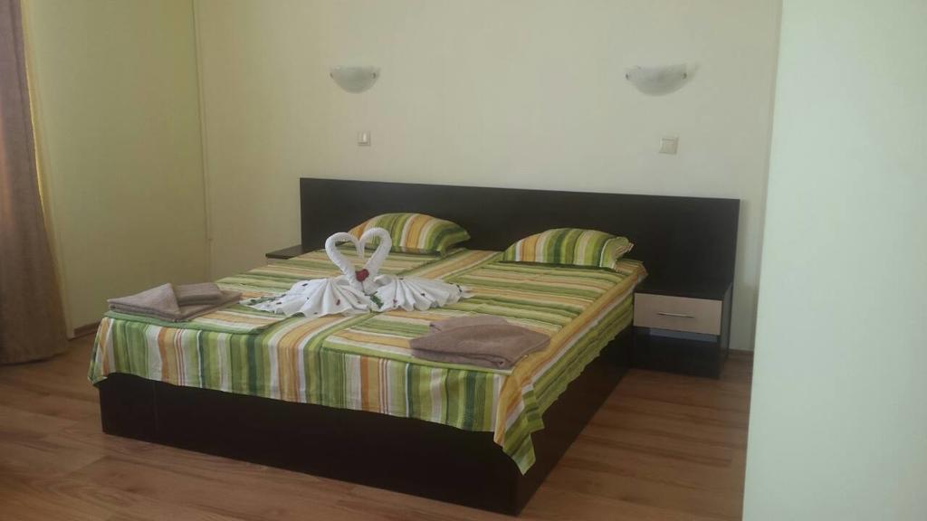 Семеен Хотел Атива - Family Hotel Ativa Lozenets Eksteriør billede